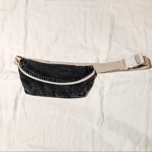 Fanny Pack